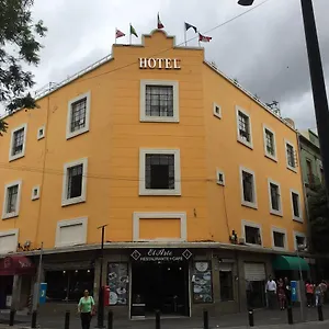 Plaza Liberaci\u00f3n Hotel